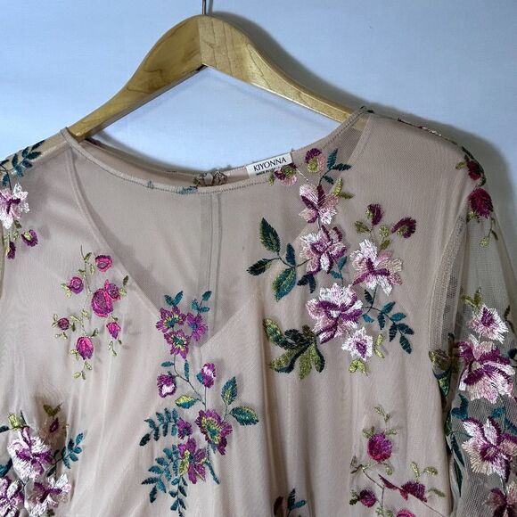 Kiyonna NWOT Women's Beige Floral Embroidered Mesh Elbow Sleeve Midi Dress Sz 2X - Picture 4 of 14